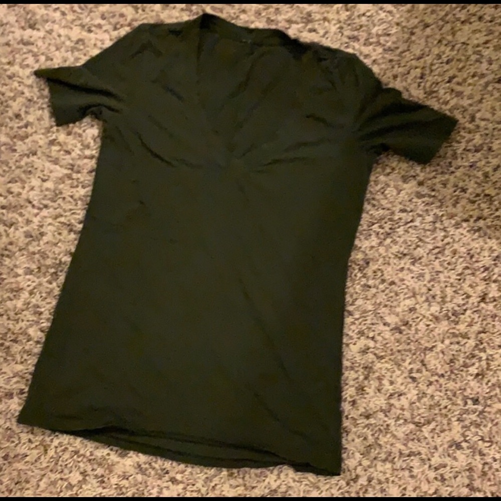 Lululemon olive green love tee size 2